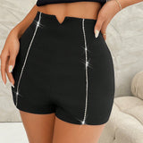 Prive Pantalones cortos de verano para mujer con decoracion de pedreria en forma de V