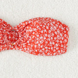 Swim Top de bikini bandeau estampado floral pequeno al azar, para vacaciones en la playa