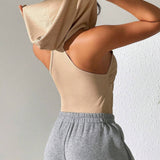 Essnce Body sin mangas de cuello halter cruzado para mujer con capucha, estilo de ajuste delgado, diseno tipo wasteland