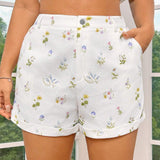 Shorts de e alto para mujer en a grande con cintura elástica, en color blanco con pequeño estampado floral, tela tejida y bolsillos para el verano