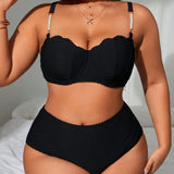 Swim Curve Conjunto de bikini para mujeres con talla grande con diseno de cuentas en las correas de los hombros para un look de moda en la playa de verano