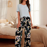 Serenescape Conjunto de pijama para mujer con top de manga corta de unicolor y pantalon largo estampado con flores