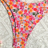 Swim Mod Conjunto de bikini sexy para mujer con nudo retorcido y estampado floral diminuto, ropa de playa, estampado aleatorio, traje de bano para vacaciones de verano