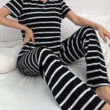 Conjunto de pijama para mujer con camiConjuntoa de manga corta y pantalones largos a rayas blancas y negras