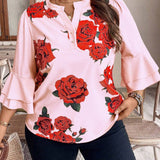 Camisa casual de a grande con estampado de rosa y mangas acampanadas con parches