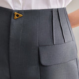 MOTF PREMIUM Shorts plegados con solapa y detalles plisados