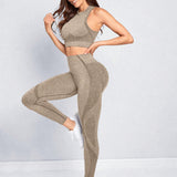 Yoga Basic Conjunto de ropa deportiva sin costuras de moda de mujer para yoga - 2 piezas