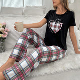 Conjunto de pijama de mujer de manga corta y largo estampado con corazones a cuadros