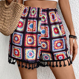 VCAY Shorts de corte aleatorio para vacaciones y tiempo libre con impresion floral de crochet, dobladillo de borlas