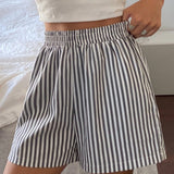 DAZY Shorts casuales simples para mujer con estampado a rayas