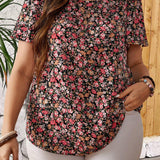 Blusa casual de manga corta y corte holgado con estampado floral pequeno perfecta para vacaciones campestres de mujeres de a grande en verano. Con cuello redondo y mangas con volumen.