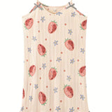 Lindo vestido de dormir estilo cami con estampado de fresas y pequenas flores en estilo puro