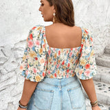 Blusa de a grande con top corto de manga abullonada y estampado floral para vacaciones