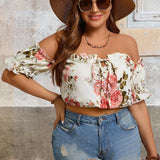 Blusa Plus con diseno floral, hombros descubiertos, ribete de volantes y nudo frontal