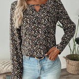 Camisa floral pequena de manga larga para mujer de color oscuro