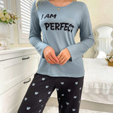 Conjunto de pijama de mujer con estampado de texto y corazon