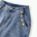 MOTF Classy JEANS AJUSTADOS CON BOLSILLOS EN DIAGONAL Y DETALLE DE BOTON DORADO