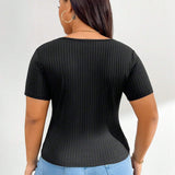 Blusa coqueta de a grande para mujer, nueva a de verano para mujeres de negocios que regresan a la escuela, ropa de trabajo esta, ropa casual y coa para desplazamientos basicos con tejido de punto acanalado en V en la tela negra con mangas cortas