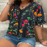 Blusa de verano de a grande con estampado floral, parche de encaje y mangas cortas con cuello en V