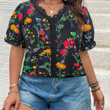 Blusa de verano de a grande con estampado floral, parche de encaje y mangas cortas con cuello en V