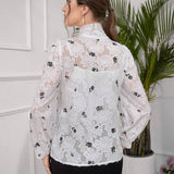 SHEIN Mulvari Blusa elegante de manga farol con cuello con recorte, nudo delantero y estampado floral diminuto para primavera/otono