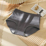 1722840382dd2d5f448af3a25722a393655bfa8a6f_thumbnail_900x.webp