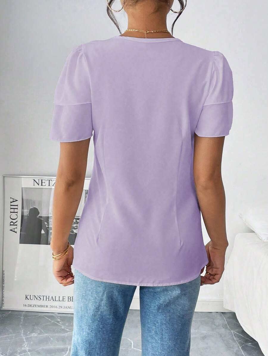 172293727631953776d494a8a52b5ea2caaeb32a1a_thumbnail_900x.webp