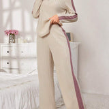 1724031703d0d26ba50b2dbe1f3bab1c997a76467a_thumbnail_900x.webp