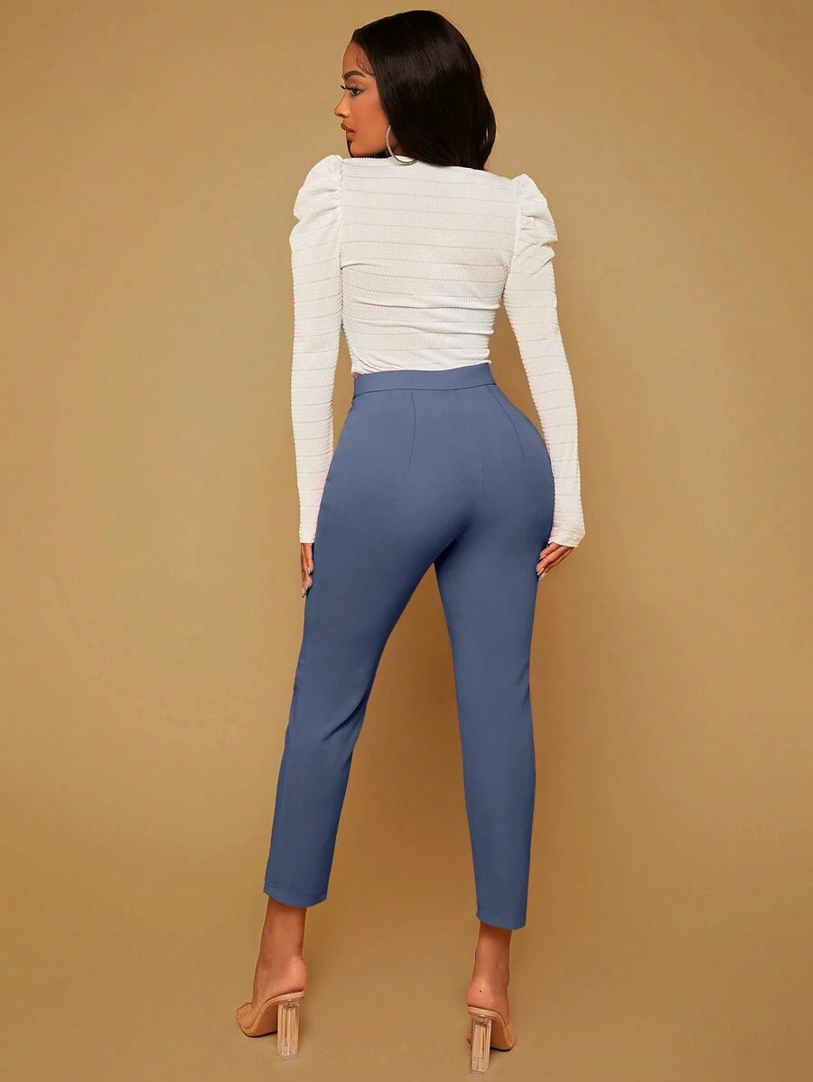 17240327355f95563184a08a69cb309b7f98d62392_thumbnail_900x.webp