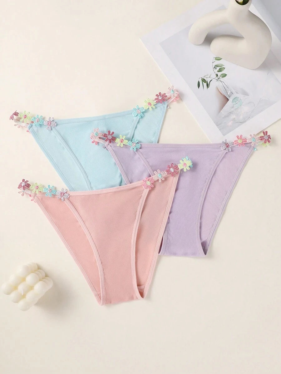17257930661175a682b361e868a0278a52f1303cc1_thumbnail_900x.webp