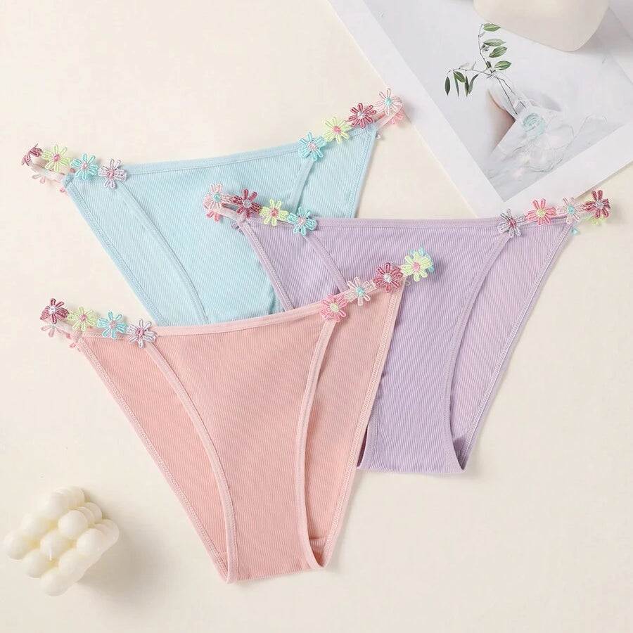 17257930661175a682b361e868a0278a52f1303cc1_thumbnail_900x.webp