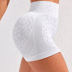 1726023896556f0439e41d35a11133e38d0c942142_thumbnail_900x.webp