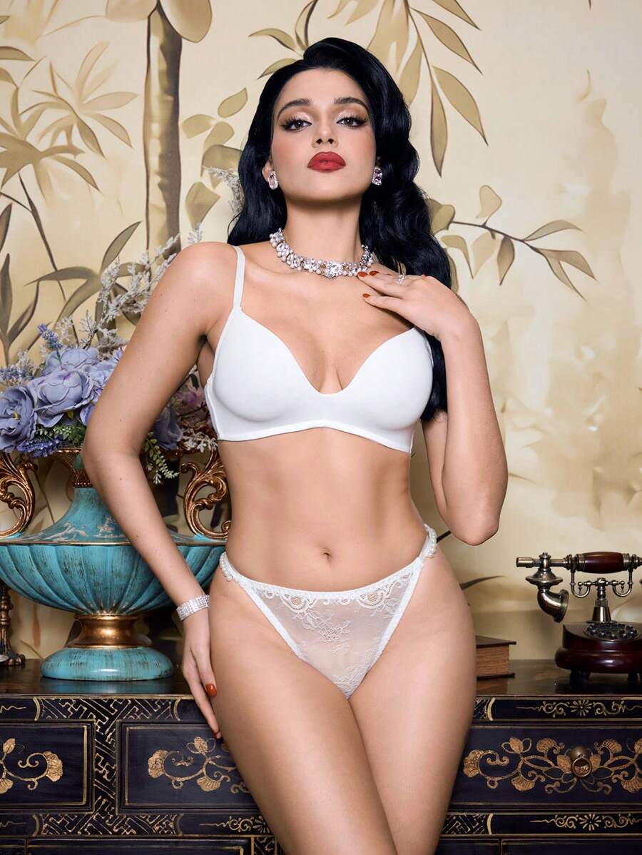 1728440471c0f922283ed67e715cccaa41bec7a8c0_thumbnail_900x.webp
