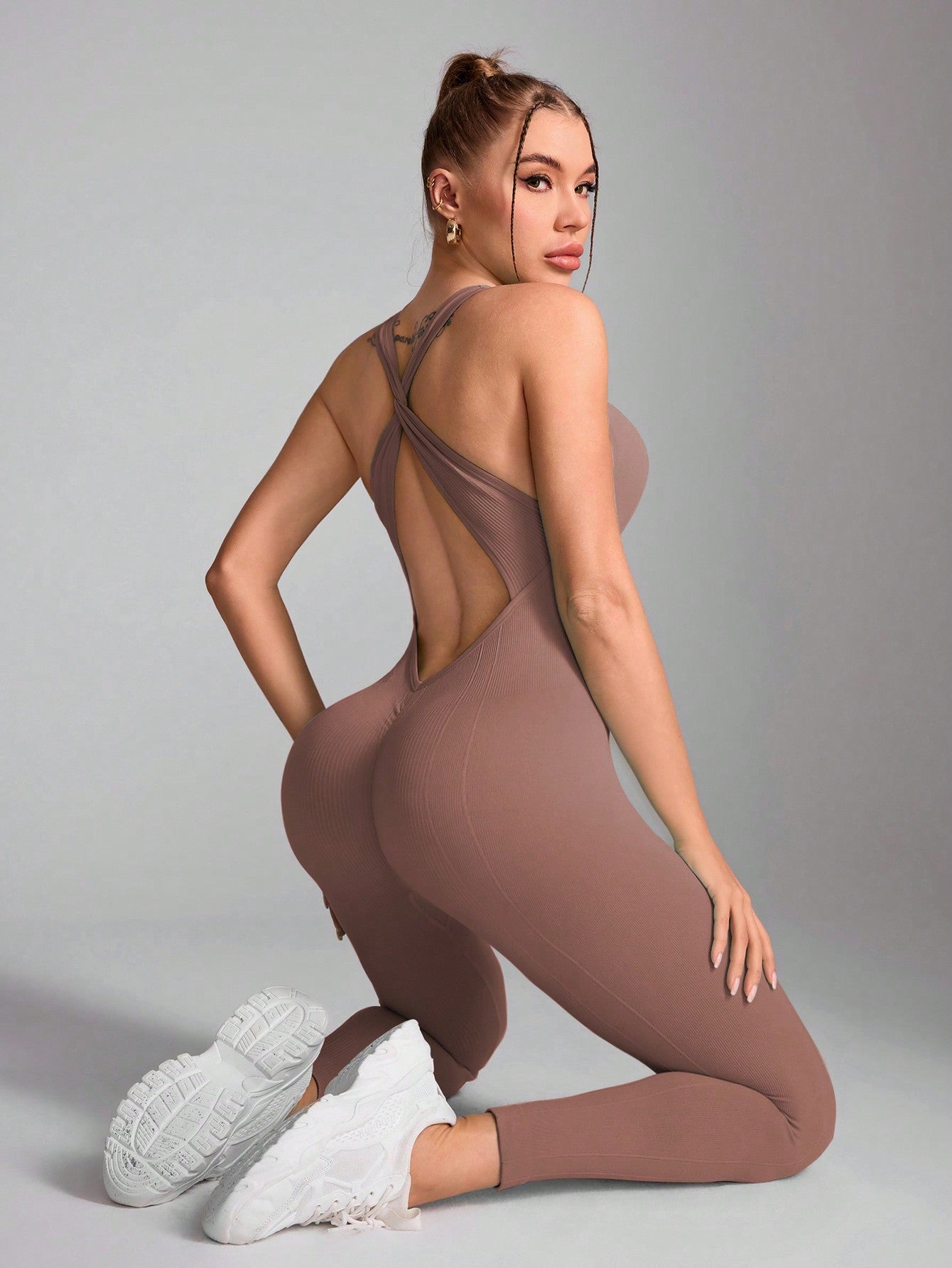 17316600226836085b14e900fbb7fce68af7bb5700.jpg