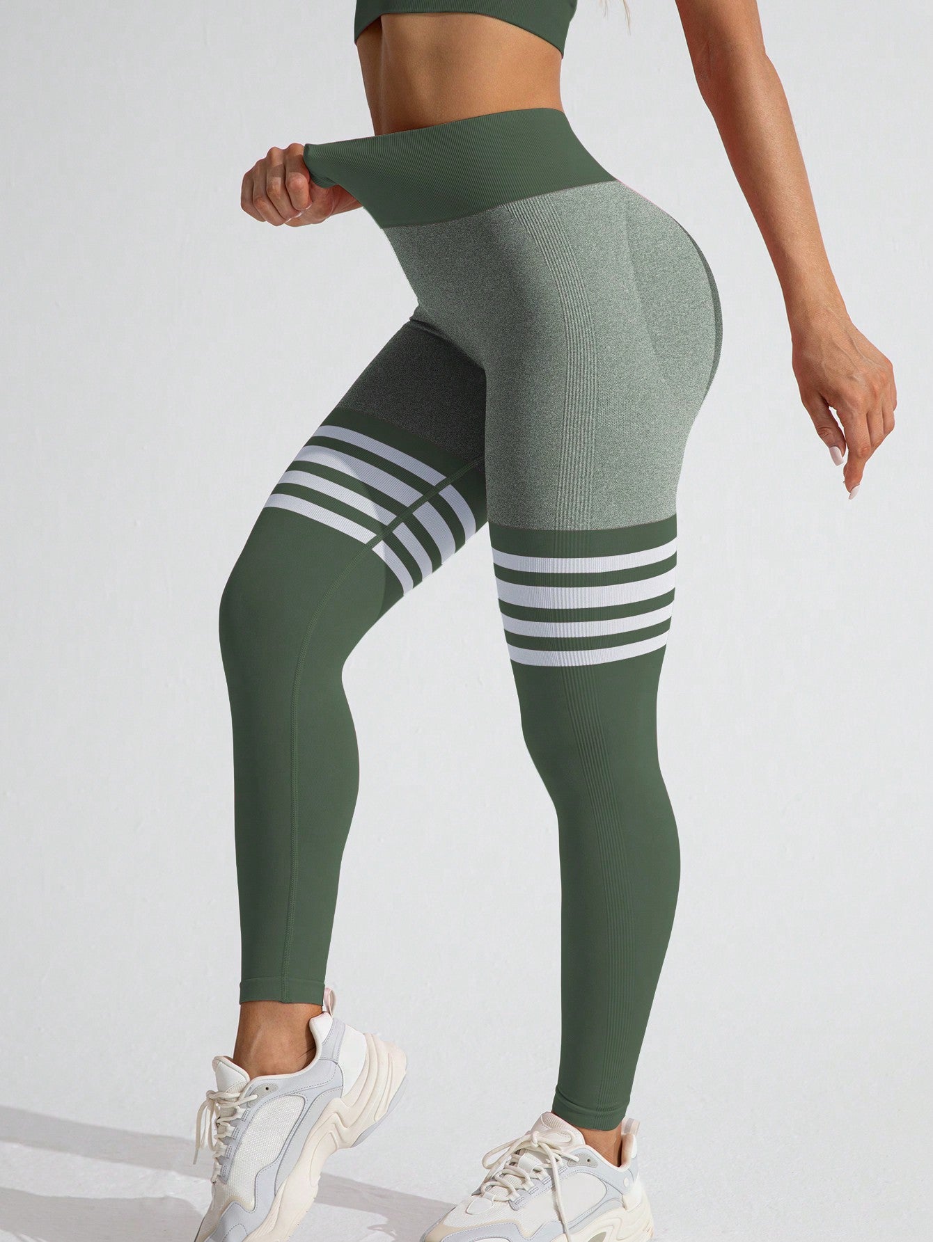 17325269739bb275657a6a7d42eb161bae197d33ca.jpg