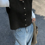 173336748861c8d01846720cbb0a72f581e49db41f_thumbnail_900x.webp