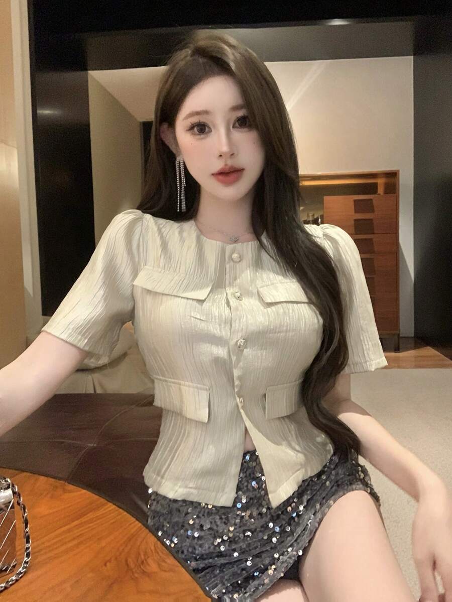 17349321919225dc76891f0dccf609065eed41afcf_thumbnail_900x.webp