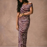 17375165841897e53af12c0a0ed9278aa933b429f5_thumbnail_900x.webp