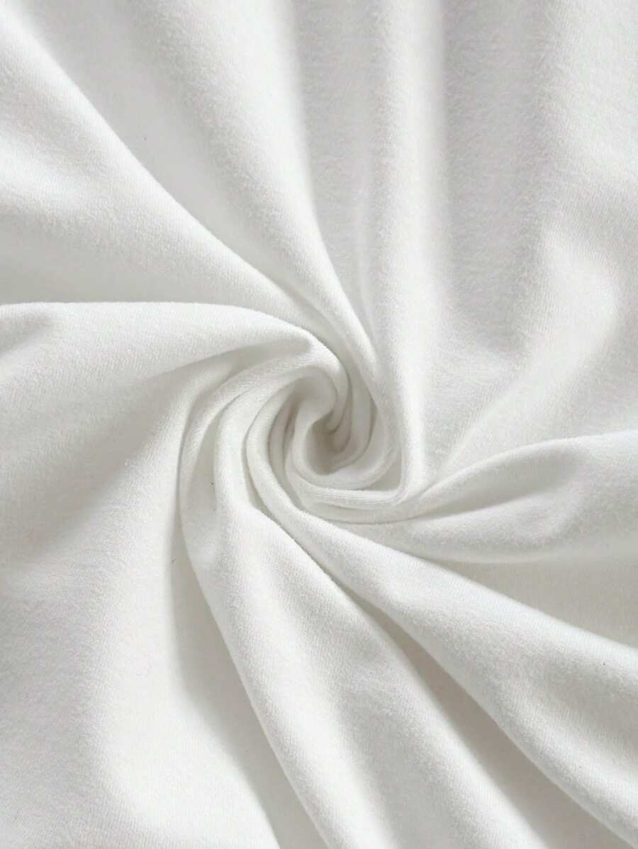 173883860049a51dc47b925887023ba7a3351a2579_thumbnail_900x.webp