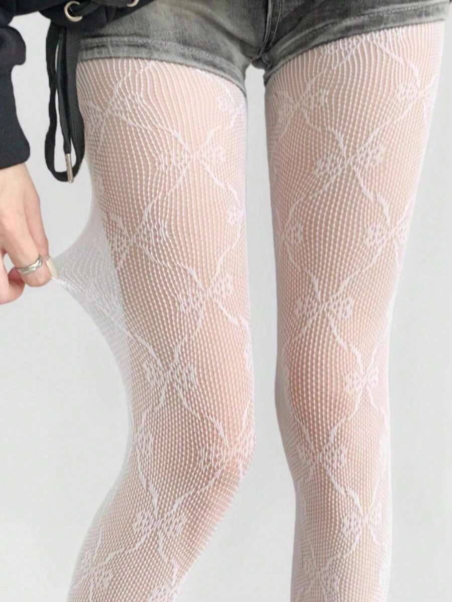 17389069490065e2f95f51349de374b9f57a778552_thumbnail_900x.webp