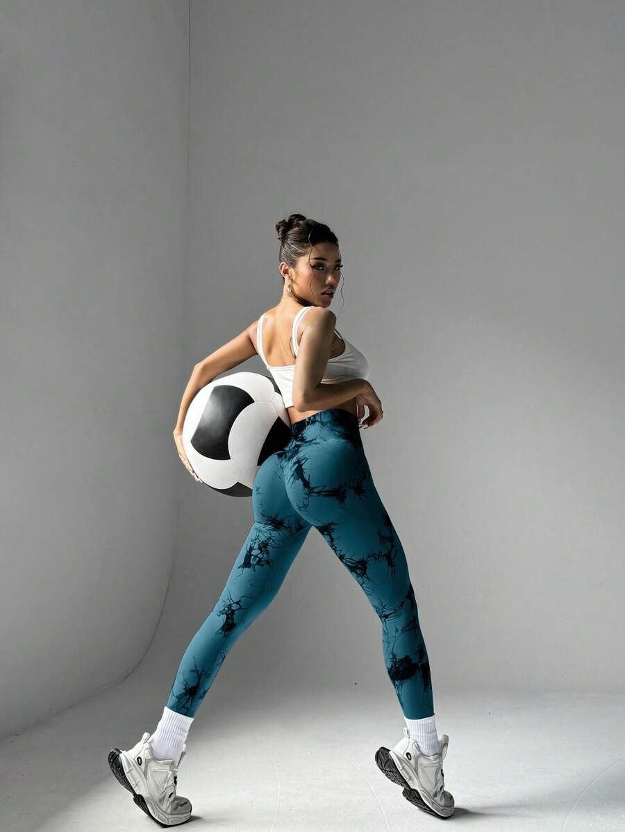 1740042161191ddb26e2fd8f7e2c17bd261928d46a_thumbnail_900x.webp