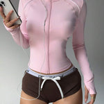 1740377782cb9dd276aa536b0eb5ea18c96f984928_thumbnail_900x.webp
