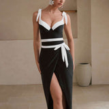 1743675245417175d61e6b0be49f7530de137a8e66_thumbnail_900x.webp