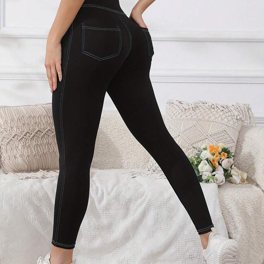 1744422594242fbbc4dce7504be627050908bb1aab_thumbnail_900x.webp