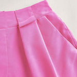 17453866183dfd27622214c966592d4532a343e61f_thumbnail_900x.webp