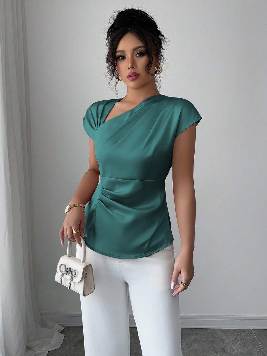 174737470054c33d6b130bd38a3cee22a6911eee44_thumbnail_900x.webp
