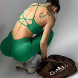 174842174127cfaf753ee05995e3041b3b2b1f3c1d_thumbnail_900x.webp