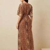 1749223921906048fe32d87cf0adc662331067af09_thumbnail_900x.webp