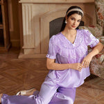 174972176566406e9ef24a16733f126b02be55966c_thumbnail_900x.webp