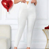 175014693465829cb1475701a1d5ba80db436dec2a_thumbnail_900x.webp